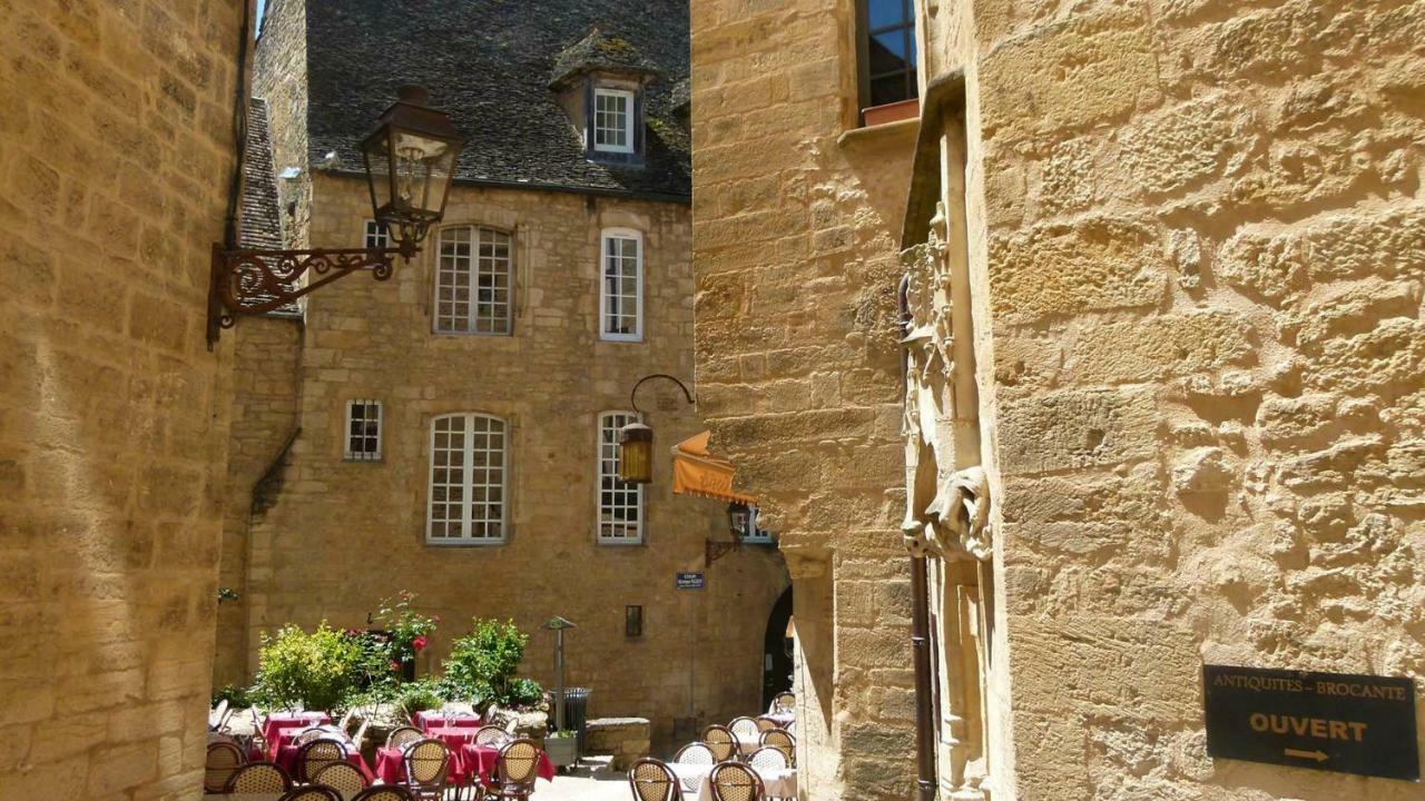 Le Perigord Apartamento Sarlat-la-Canéda Exterior foto